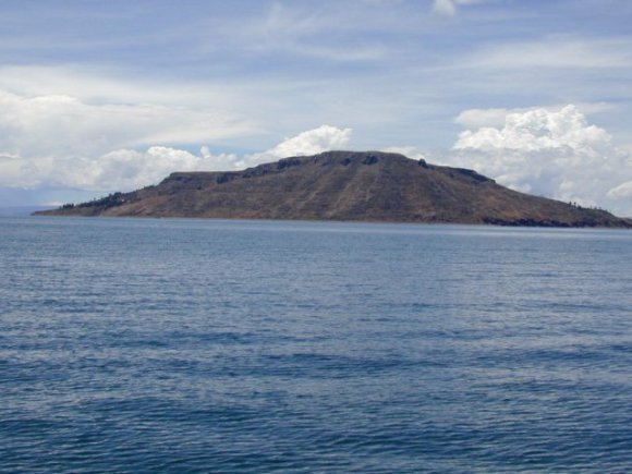Île (Taquile) sur le Lac Titicaca 