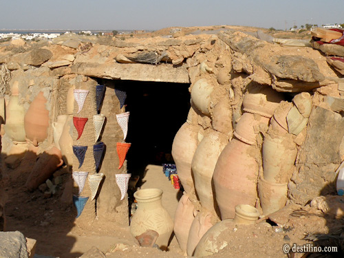 Visite de l'île de Djerba. Guellela et ses poteries