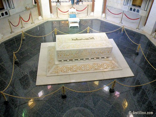 Visite du mausolé Habib Bourgiba