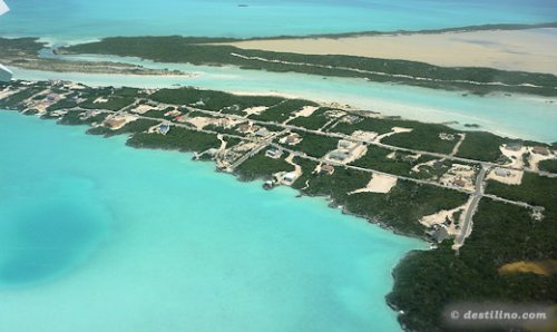 Les îles Turquoises, en vol