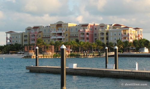 Condos à la marina