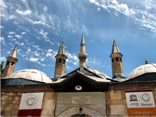 Le temple de Mevlana. Fondateur des derviches tourneur à Konya