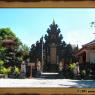 Chaque hôtel a un temple. Celui du Bali Tropic est tout simplement ravissant