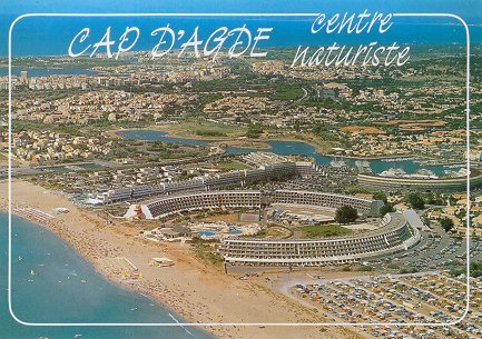 Vue aérienne de Cap d'Agde (carte postale)