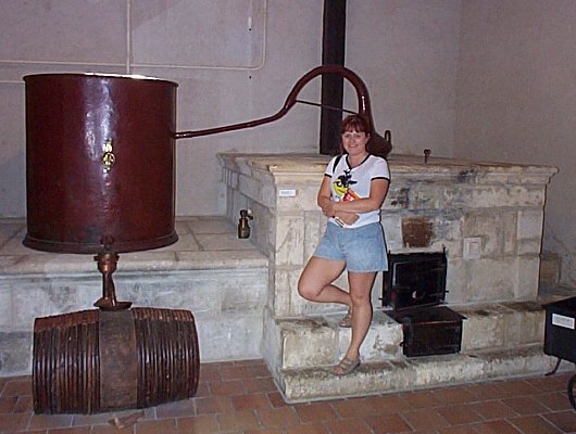 Ancien distillateur dans le musée du Cognac 
