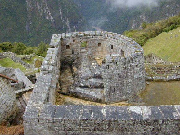 Le Temple du Soleil de Machu Picchu 