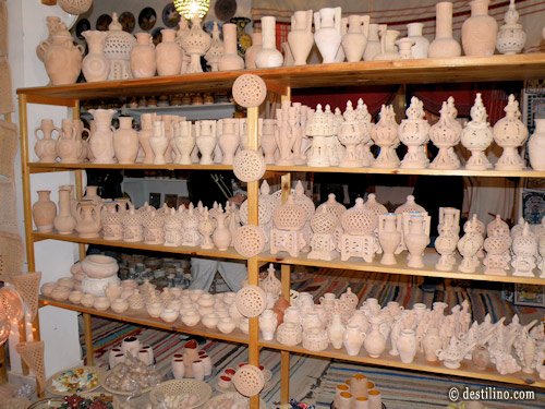 Visite de l'île de Djerba. Guellela et ses poteries