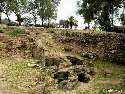 Carthage, sous la ville, l'ancienne cité punique