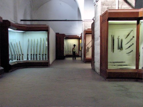 Salon des armes anciennes