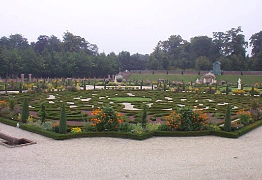 Apeldoorn-Palais Het Loo-Jardins-2.jpg - 50.60 K