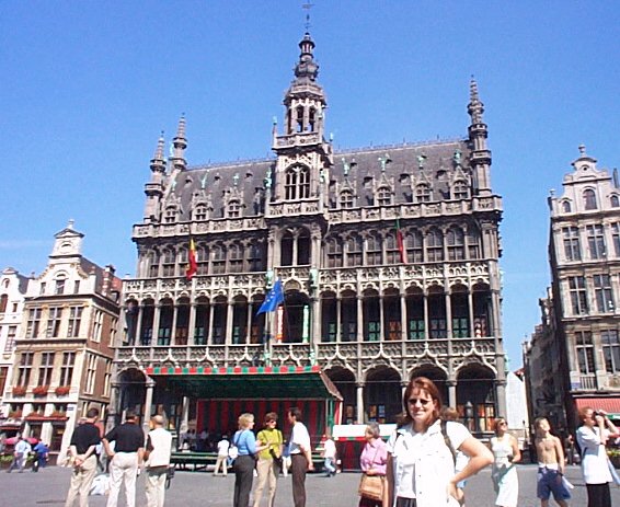 Bruxelles-La Grand'Place-Maison du Roi-1.jpg - 84.91 K