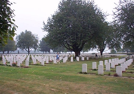 Groesbeek-Cimeti�re canadien (WW2)-2.jpg - 69.39 K