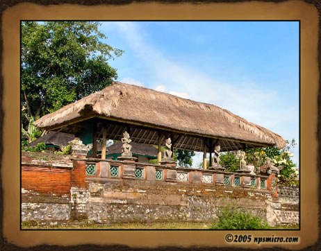 Excursion Tanah Lot (2005)