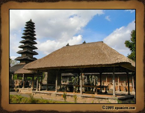 Excursion Tanah Lot (2005)