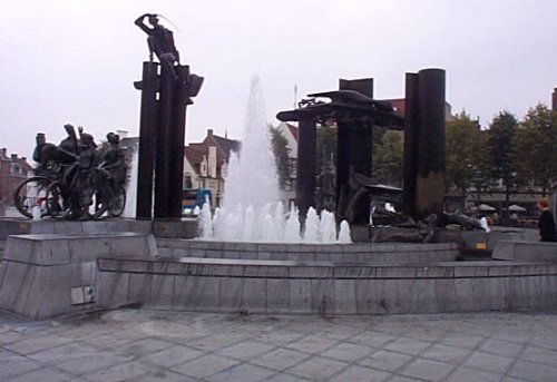 Fontaine sur la place T Zand
