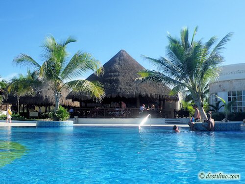 Hotel Catalonia Royal Tulum (2009)