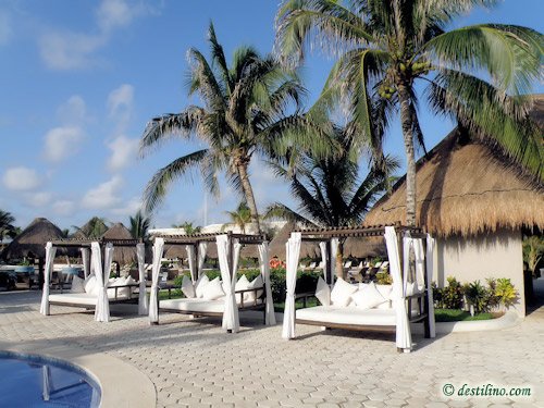 Hotel Catalonia Royal Tulum (2009)