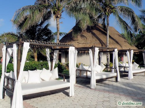 Hotel Catalonia Royal Tulum (2009)