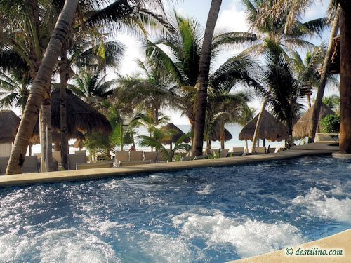 Hotel Catalonia Royal Tulum (2009)