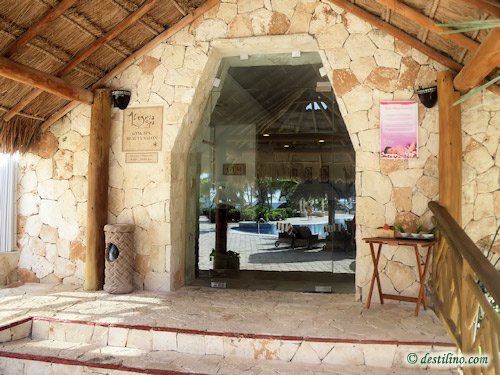 Hotel Catalonia Royal Tulum (2009)