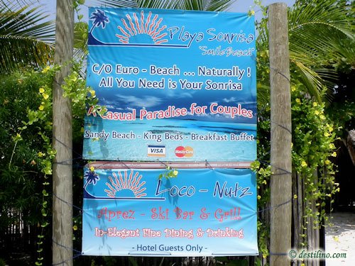 Hotel Playa Sonrisa (2009)