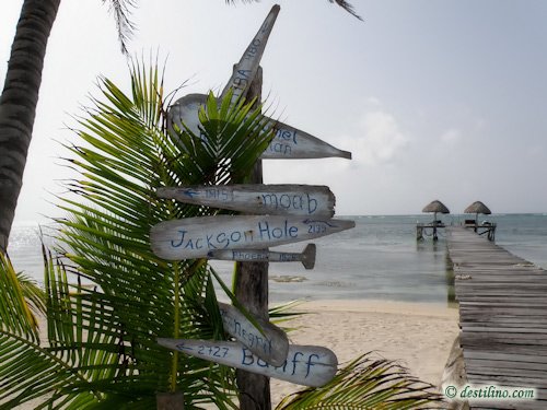 Hotel Playa Sonrisa (2009)