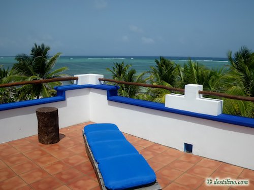 Hotel Playa Sonrisa (2009)