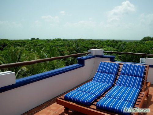 Hotel Playa Sonrisa (2009)