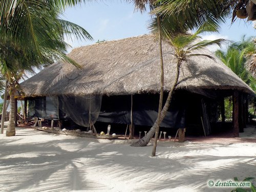 Hotel Playa Sonrisa (2009)