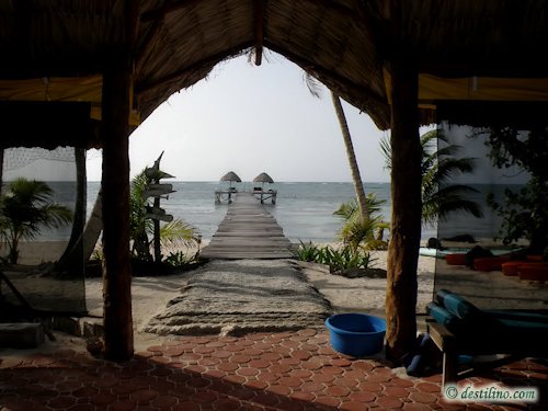 Hotel Playa Sonrisa (2009)