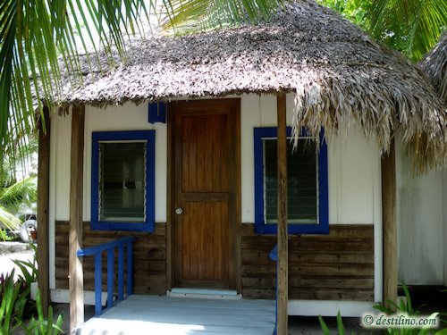 Hotel Playa Sonrisa (2009)