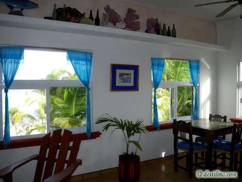 Hotel Playa Sonrisa (2009)