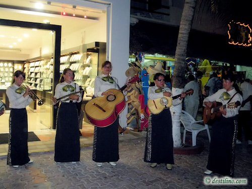 Playa del Carmen (2009)