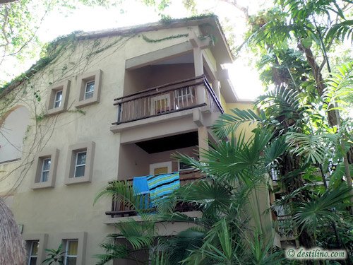 Hotel El Tukan (2009)