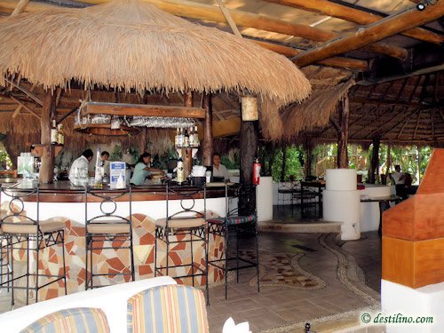 Hotel El Tukan (2009)