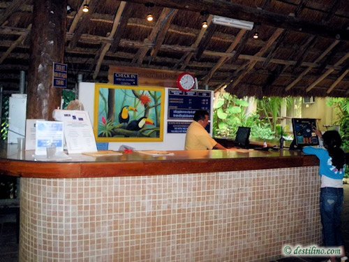 Hotel El Tukan (2009)