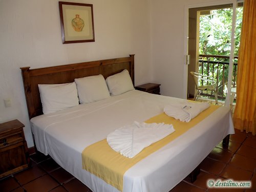 Hotel El Tukan (2009)