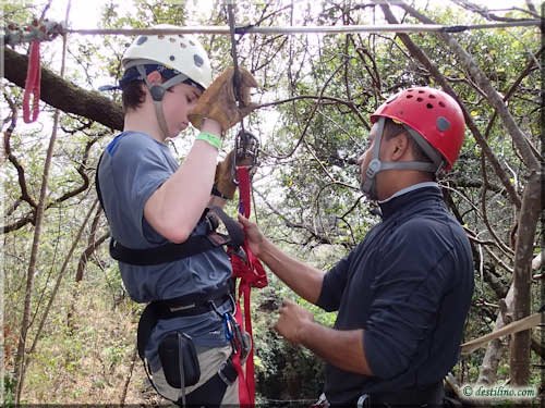 Canyon Canopy (Hacienda Guachipelin)
