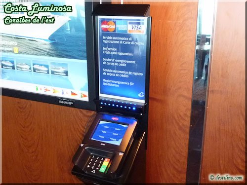 Poste pour enregistrer sa carte de crédit