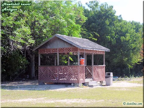 Eden Beach (plage naturiste) - Eau fraiche