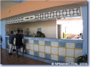 Hotel Rancho Luna (2006)