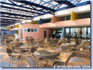 Hotel Rancho Luna (2006)