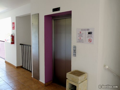 Édifice #4 Secteur est (6 étages avec ascenseur) 