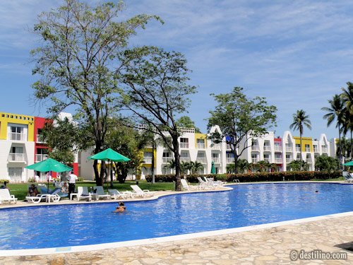 Piscine principale, secteur ouest 