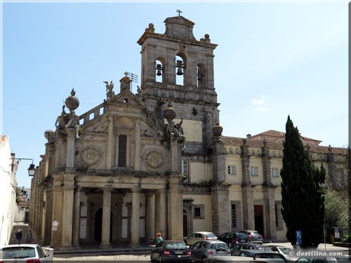 Evora (2016)