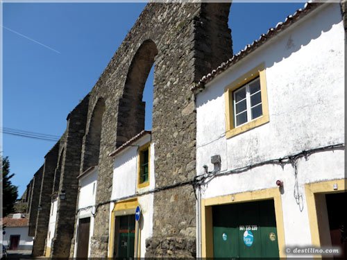 Evora (2016)