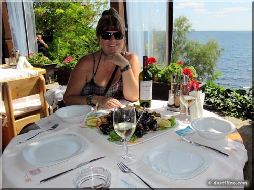 Lily au resto