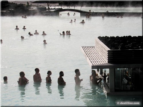 Un bar dans le Blue Lagoon