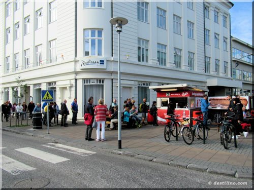 Les célèbres hot dog de Reykjavik