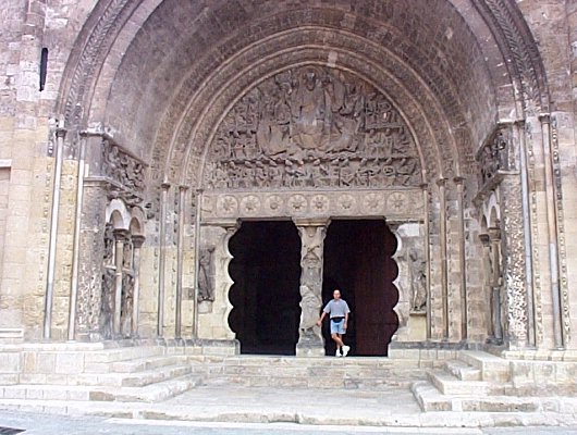 Le portail de l'église abbatiale de Moissac 